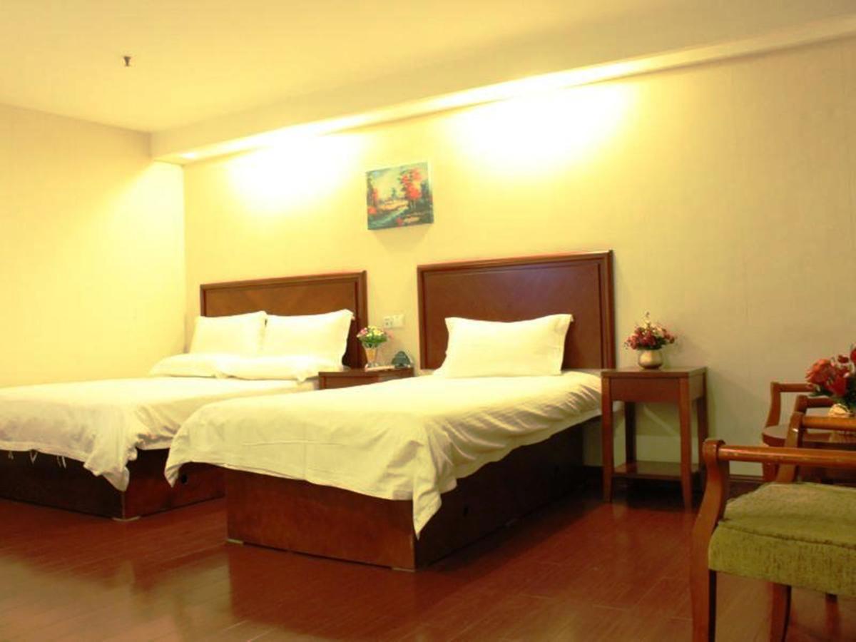 Hotel Greentree Alliance Fengzhuang Metro Station Shanghai